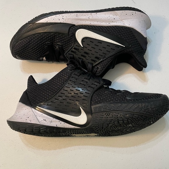 Nike Men's Kyrie 2 Low Black Athletic Shoes SB- - Picture 5 of 7